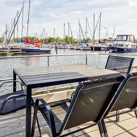 Amsterdam 4* Naarden